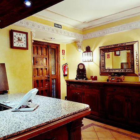 Hostal Maria Ronda Madrid Luaran gambar
