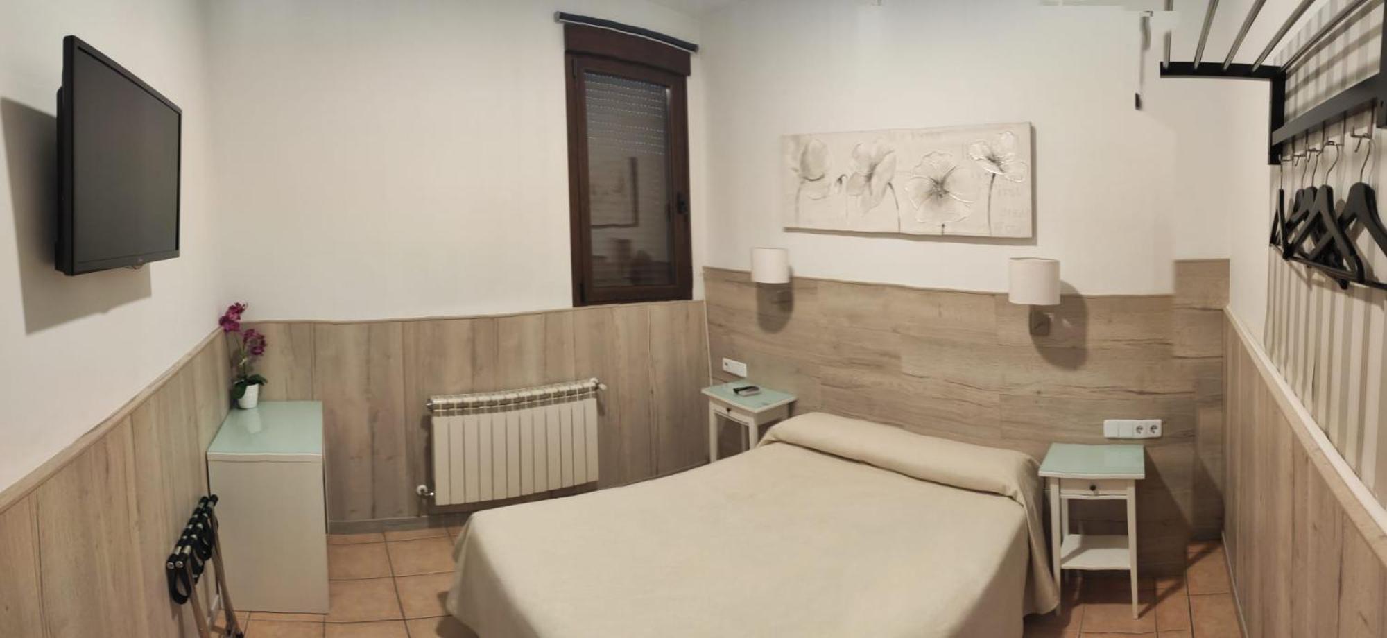 Hostal Maria Ronda Madrid Luaran gambar